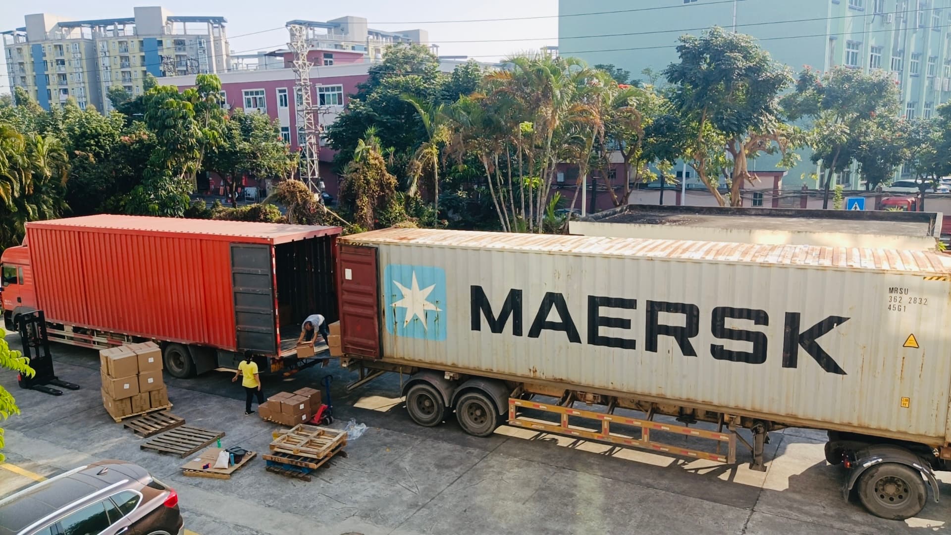 Shipping & Loading